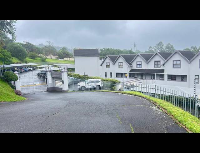 1 BEDROOM APARTMENT FOR SALE IN THE WOLDS